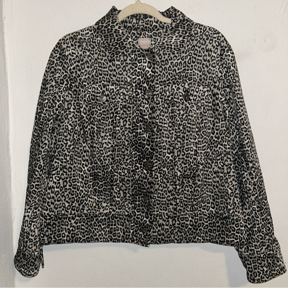 Chico's Black and White Leopard Button Down Shirt - Picture 1 of 3